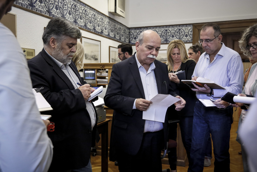 Αποστάσεις Βούτση από τις καταγγελίες για κακοδιαχείριση των «μυστικών κονδυλίων»