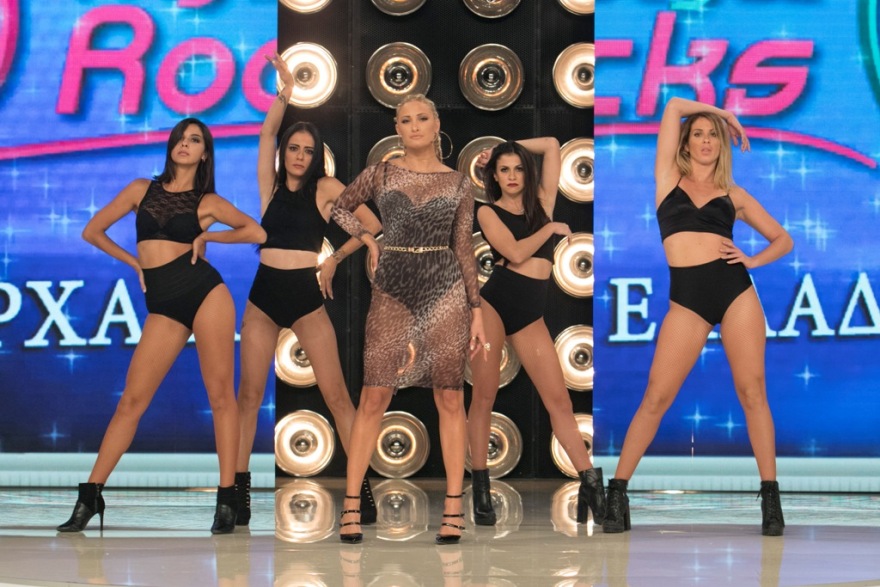 Η Ιωάννα Τούνη προκαλεί «εκρήξεις»