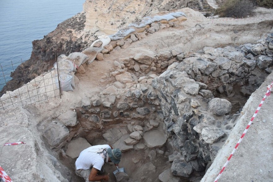 Αρχαιολογική έρευνα: Η έκρηξη του ηφαιστείου της Σαντορίνης έγινε δεκαετίες αργότερα