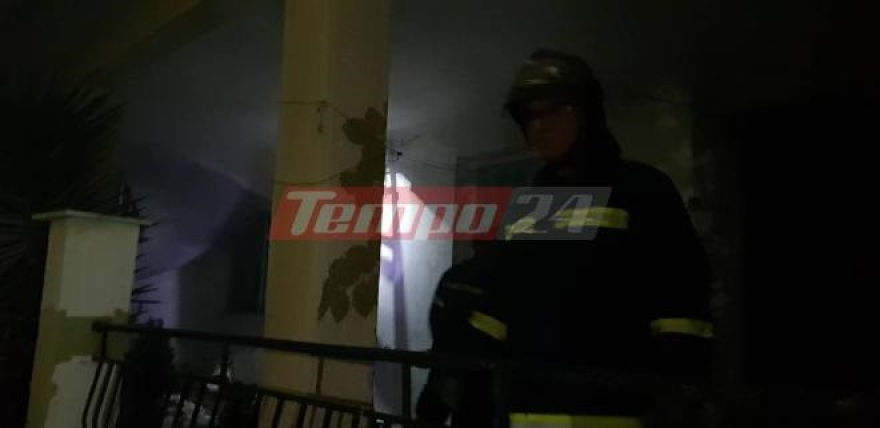 Πάτρα: Φωτιά σε σπίτι στην Αρόη - Στο νοσοκομείο ένας άνδρας