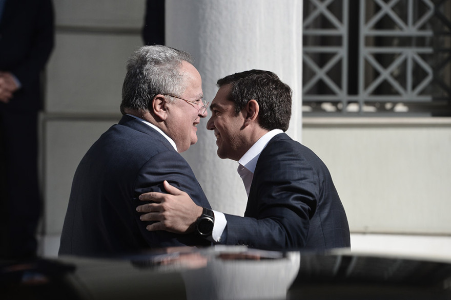 Επέκταση της αιγιαλίτιδας ζώνης στο Ιόνιο στα 12 μίλια προανήγγειλε ο Κοτζιάς