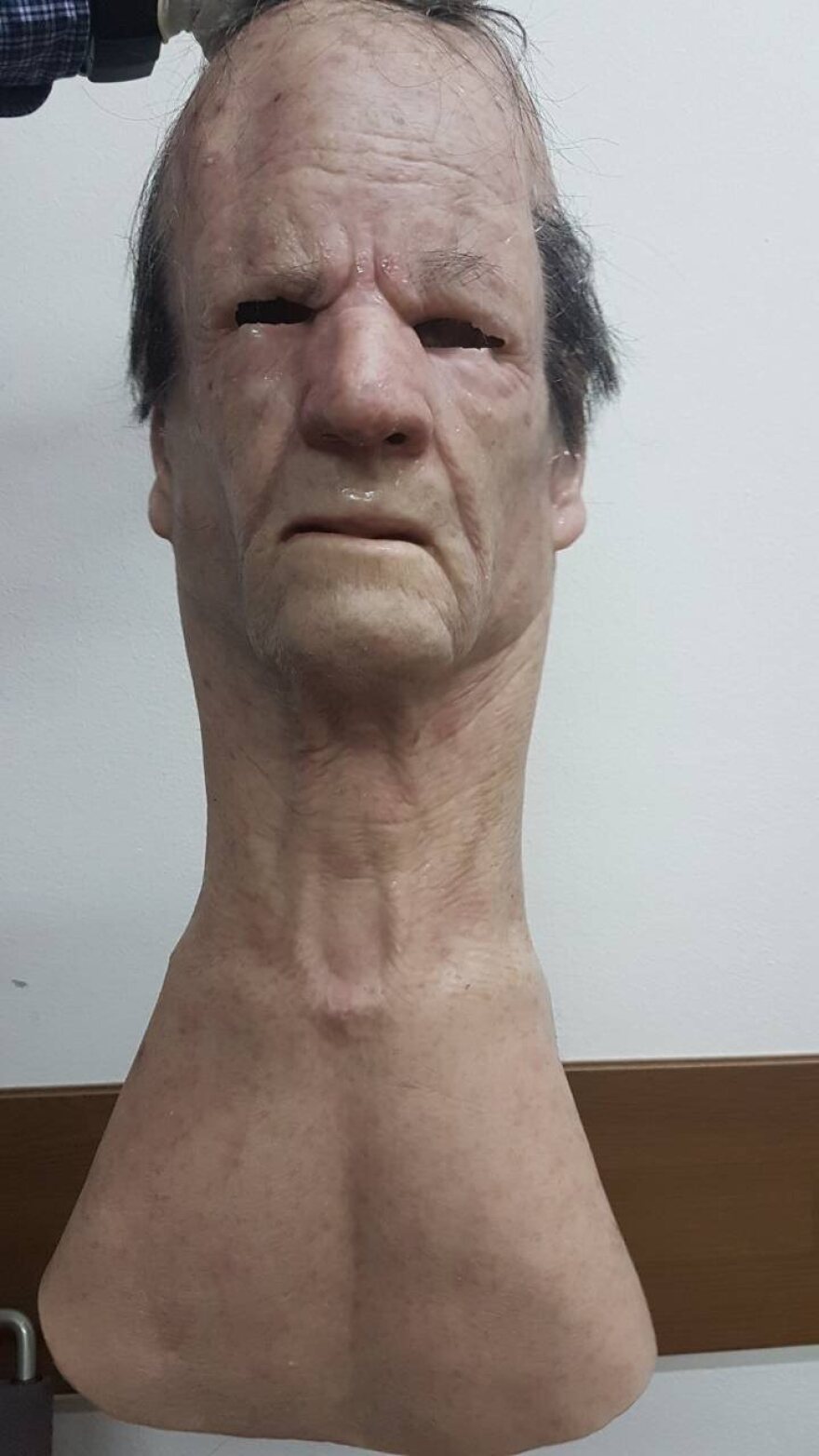 Ζεφύρι: Εξαρθρώθηκε συμμορία που λήστευε με καλάσνικοφ και μάσκες σιλικόνης