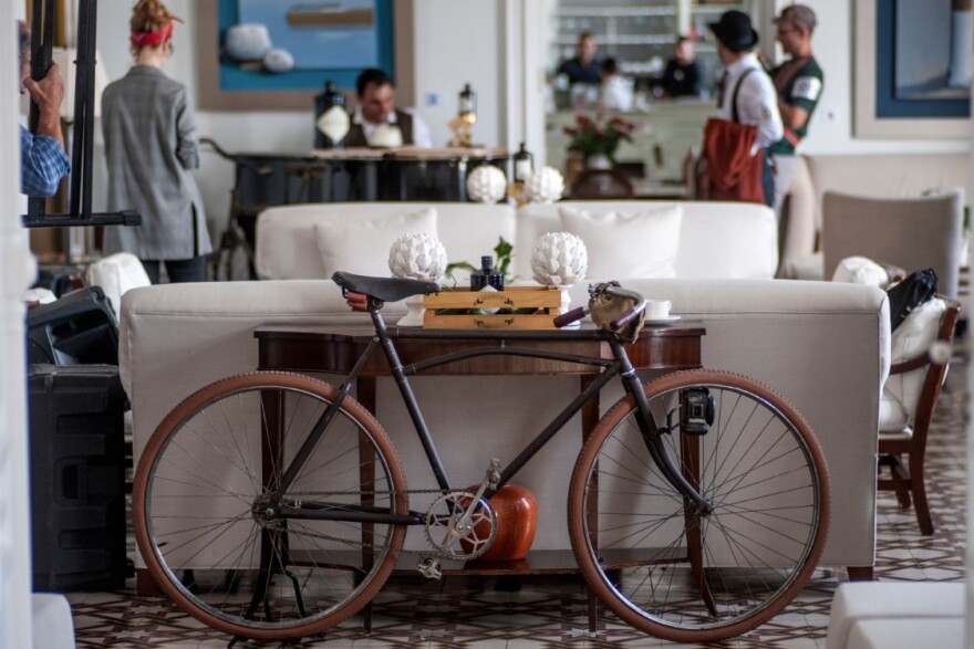 Οι Σπέτσες για 5η χρονιά στους vintage ρυθμούς του Tweed Run 