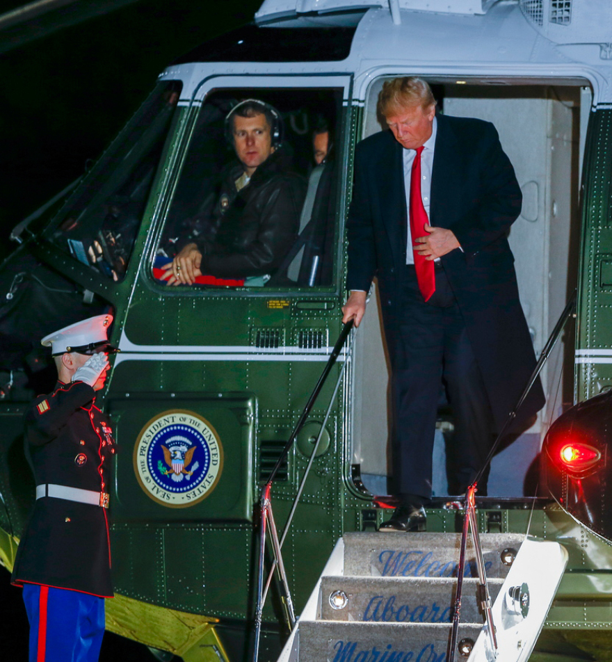 Ο Τραμπ απειλεί: Βγάζω τον στρατό για το καραβάνι μεταναστών