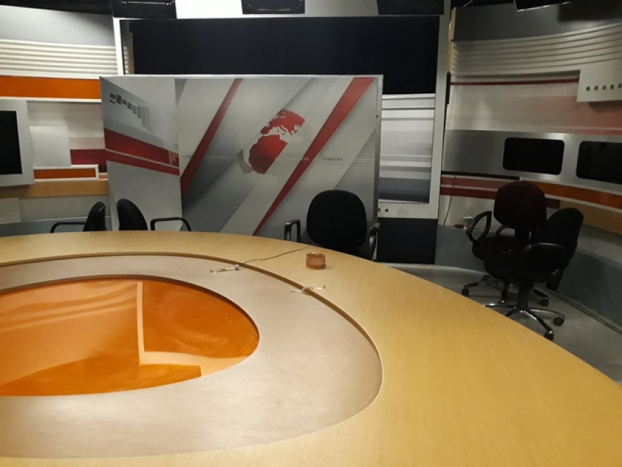 Τέλος εποχής για το Mega - Δείτε τη στιγμή που πέφτει «μαύρο» στο κανάλι