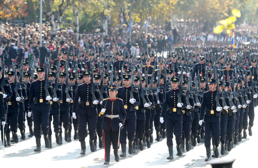 Το μήνυμα του πιλότου του F16 στη Θεσσαλονίκη: Καλημέρα Μακεδονία! Ας ατενίσουμε το μέλλον με αισιοδοξία και ελπίδα