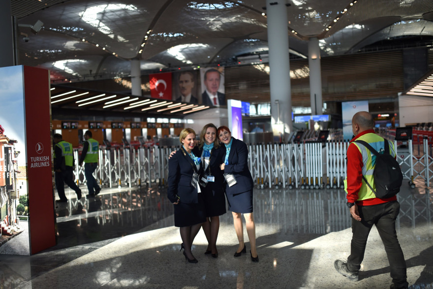 Και το όνομα αυτού... «Istanbul Airport» - Ο Ερντογάν εγκαινίασε το νέο αεροδρόμιο της Κωνσταντινούπολης