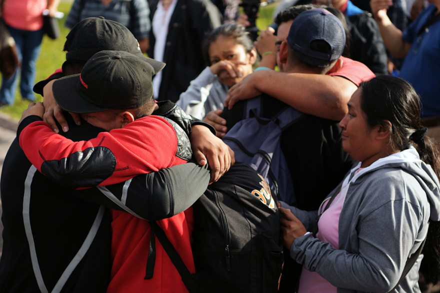 Τραμπ για το καραβάνι μεταναστών: «Εισβολή στη χώρα μας, ο στρατός σας περιμένει»