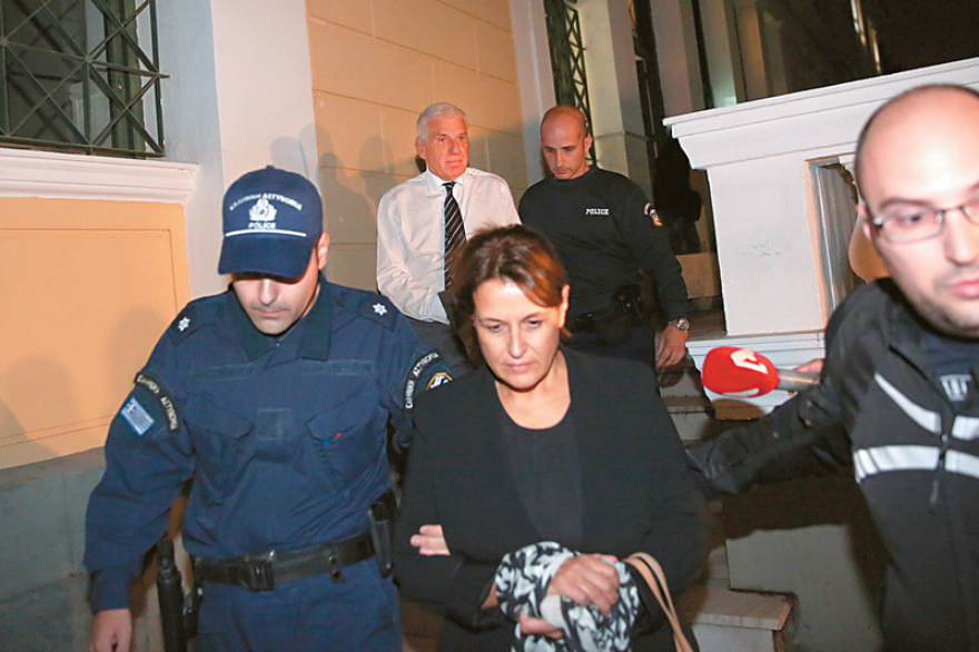 Πώς ο Γιάννος Παπαντωνίου έπεσε στα βράχια - Η άνοδος και η πτώση