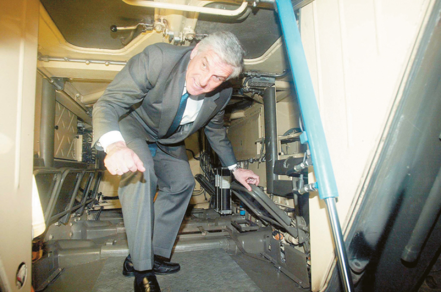 Πώς ο Γιάννος Παπαντωνίου έπεσε στα βράχια - Η άνοδος και η πτώση