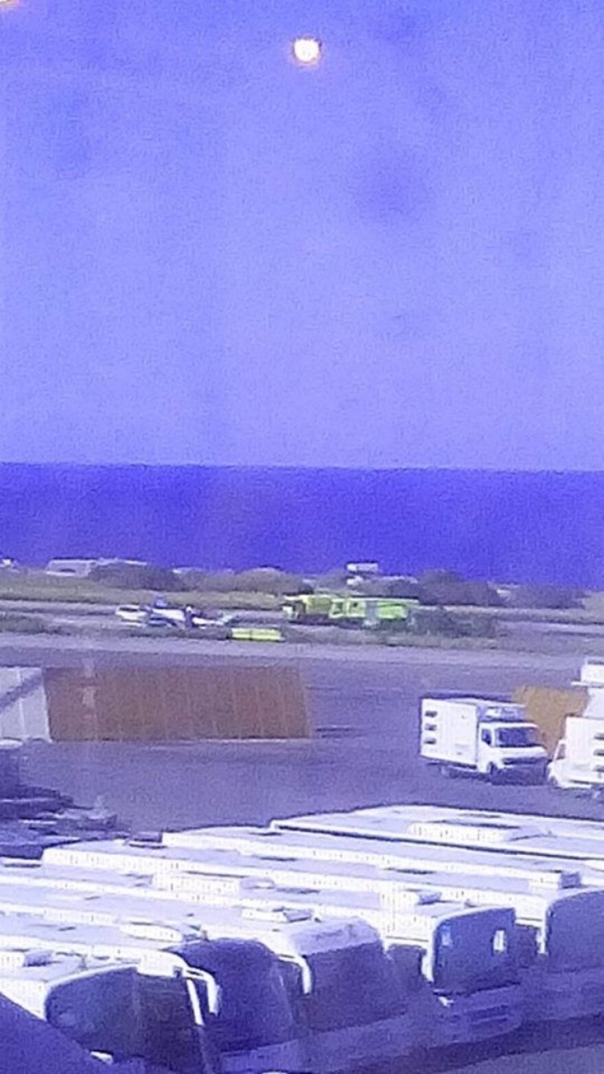 Ηράκλειο Κρήτης: Αεροπλάνο σύρθηκε στον αεροδιάδρομο για 250 μέτρα