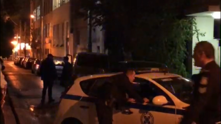 Μαφιόζικη επίθεση στο λιμάνι του Πειραιά: Γάζωσαν άντρα στην Ακτή Κονδύλη