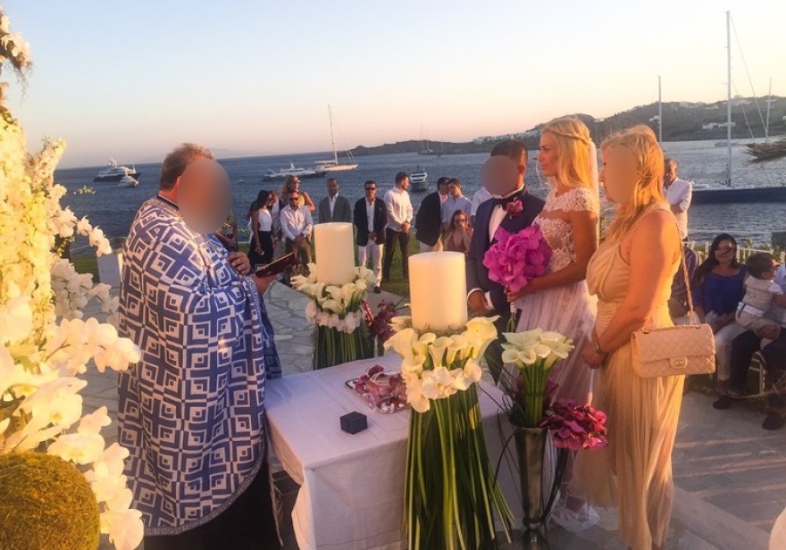 Bικτώρια Καρύδα: Ο λαμπερός γάμος στη Μύκονο, τα καλλιστεία και η δολοφονία του συζύγου της 