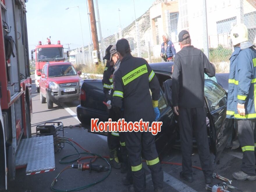 Φρικτό τροχαίο με δύο νεκρούς στην παλαιά εθνική οδό Αθηνών - Κορίνθου