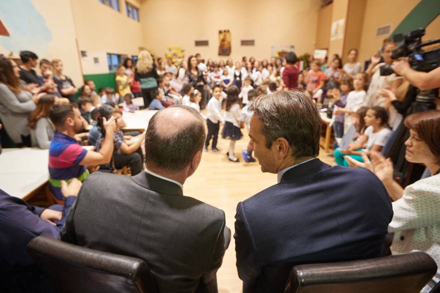 Μητσοτάκης και Βέμπερ επισκέφθηκαν την «Κιβωτό του Κόσμου»