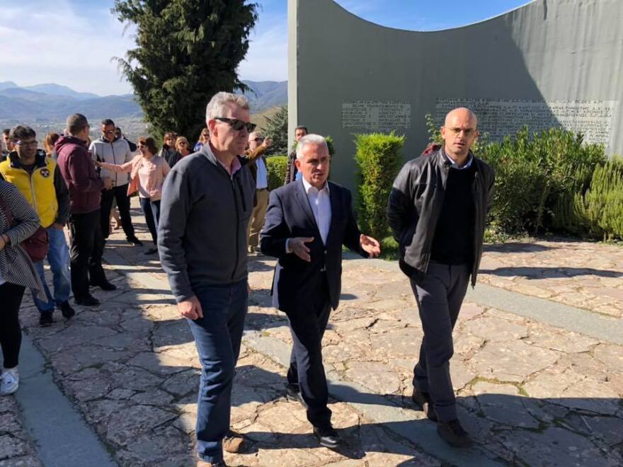 Φωτογραφίες: Με τον οδοντωτό στα Καλάβρυτα ο Τζέφρι Πάιατ