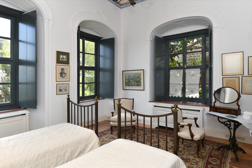 Ύδρα: Στο «σφυρί» η θρυλική κατοικία του Ανδρέα Μιαούλη - 4,5 εκατ. ευρώ η τιμή εκκίνησης!