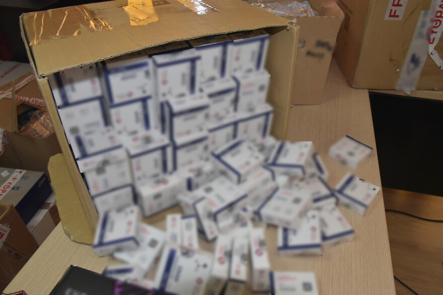 Αναβολικά: Κύκλωμα παραγωγής και διακίνησης «ξεσκέπασε» η ΕΛΑΣ - Παράγοντας του bodybuilding στους συλληφθέντες