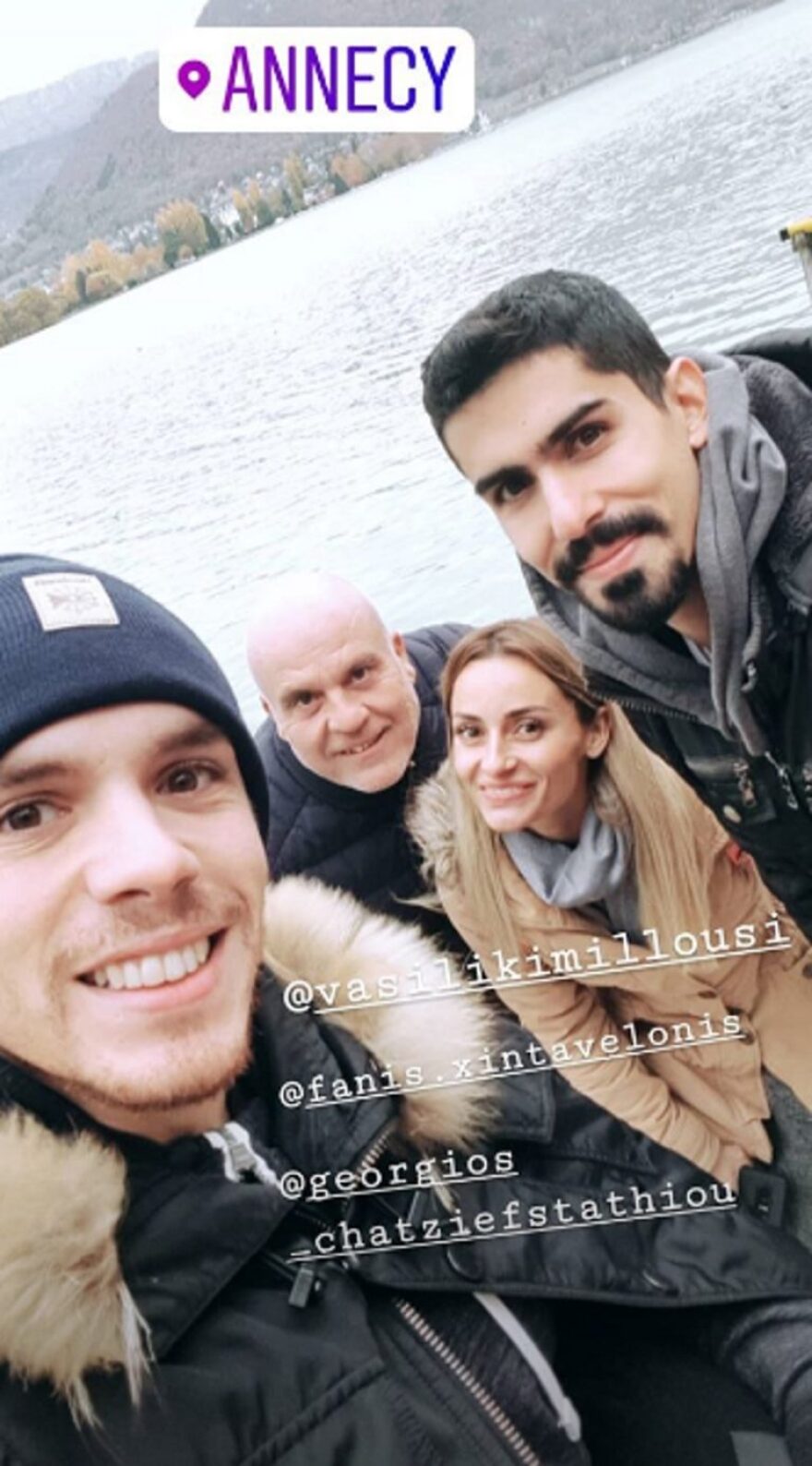 Λευτέρης Πετρούνιας: Η πρώτη βόλτα με τη Βασιλική Μιλλούση μετά το χειρουργείο