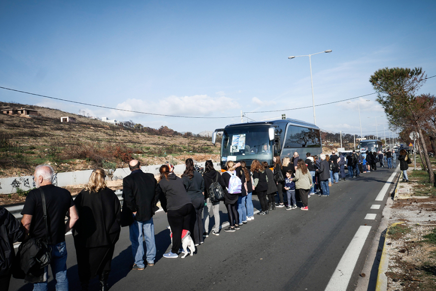  Μαραθώνιος: «Δίνουμε τον δικό μας μαραθώνιο και θα κερδίσουμε», το μήνυμα των πυρόπληκτων στο Μάτι