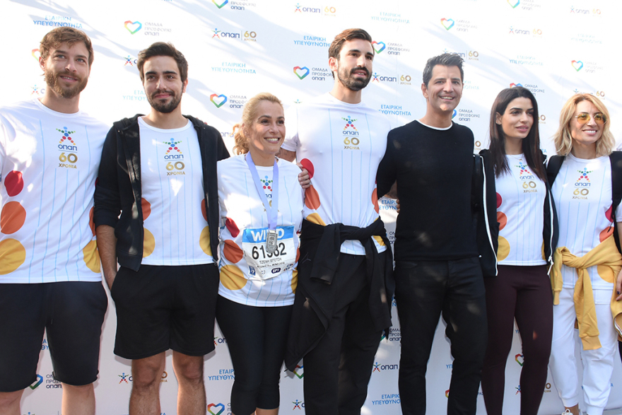 Οι celebrities έβαλαν τα αθλητικά τους και έτρεξαν στον 36ο Μαραθώνιο