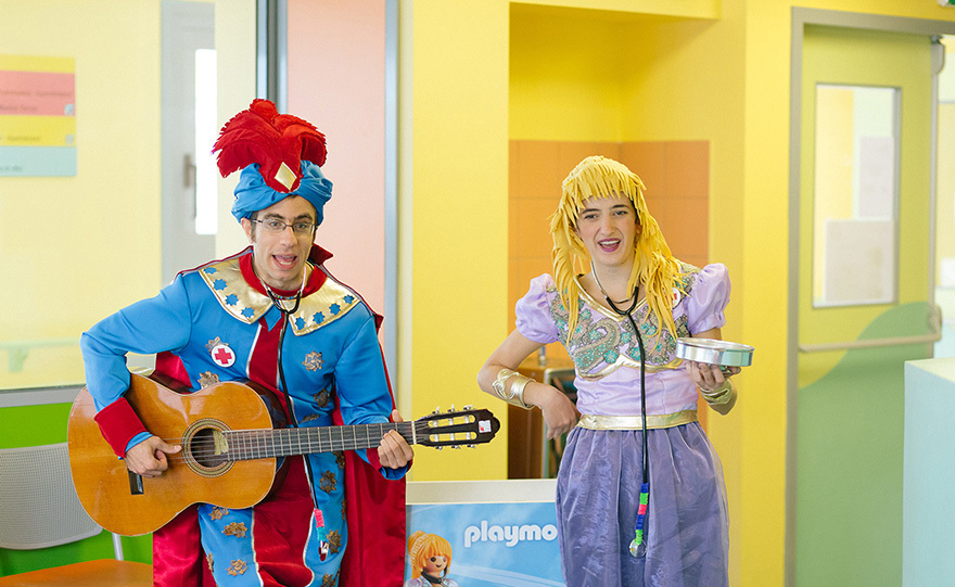 Δύο μαγικοί παιδίατροι δίνουν Όραμα Ελπίδας