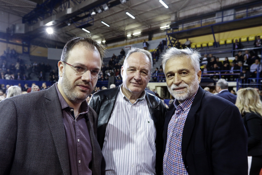 Γεννηματά: Ο κ. Τσίπρας έγινε βαρίδι της αριστεράς