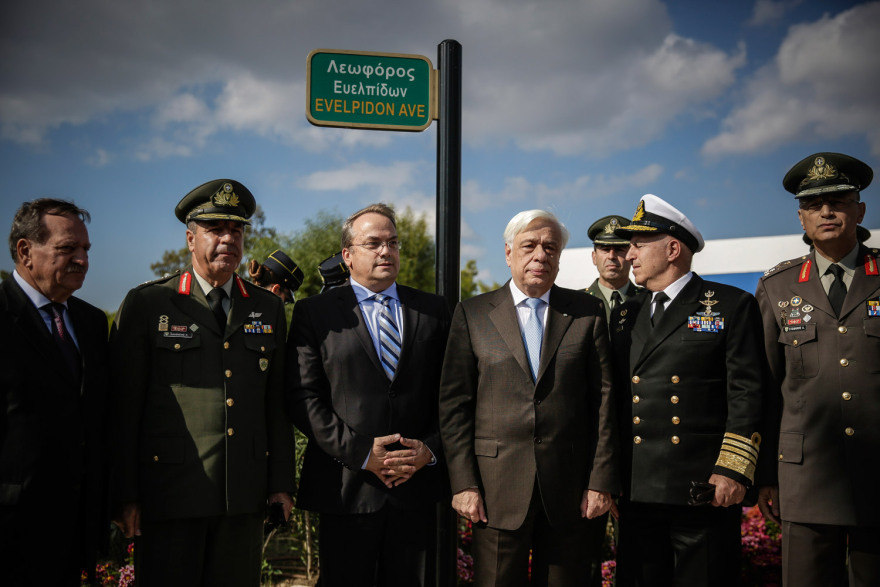 Παυλόπουλος σε μετονομασία λεωφόρου Ευελπίδων: Η Ελλάδα έχει το αναφαίρετο δικαίωμα επέκτασης της αιγιαλίτιδας ζώνης
