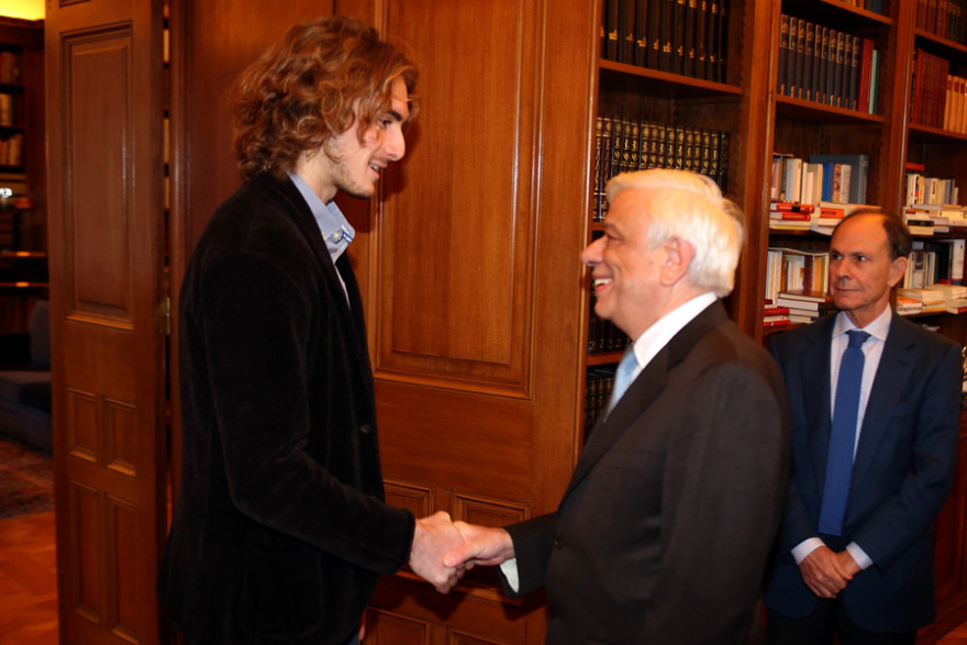 Τσιτσιπάς: Είμαι υπερήφανος που παίζω για τα ελληνικά χρώματα