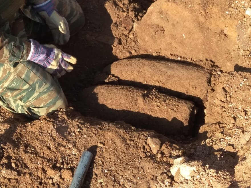 Ναρκαλιευτές του στρατού εξουδετέρωσαν εννέα βόμβες στο Ίλιον