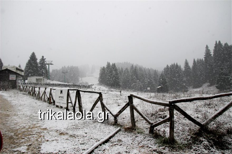 «Αγρίεψε» ο καιρός: Έπεσαν τα πρώτα χιόνια - Πού θα «χτυπήσει» η κακοκαιρία
