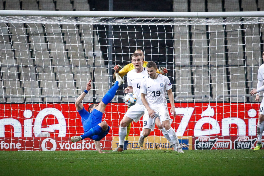 Εθνική Ελλάδος χωρίς ποιότητα και προπονητή «στον κόσμο του»: Ο Γιώργος Χελάκης γράφει για το ποδοσφαιρικό φιάσκο