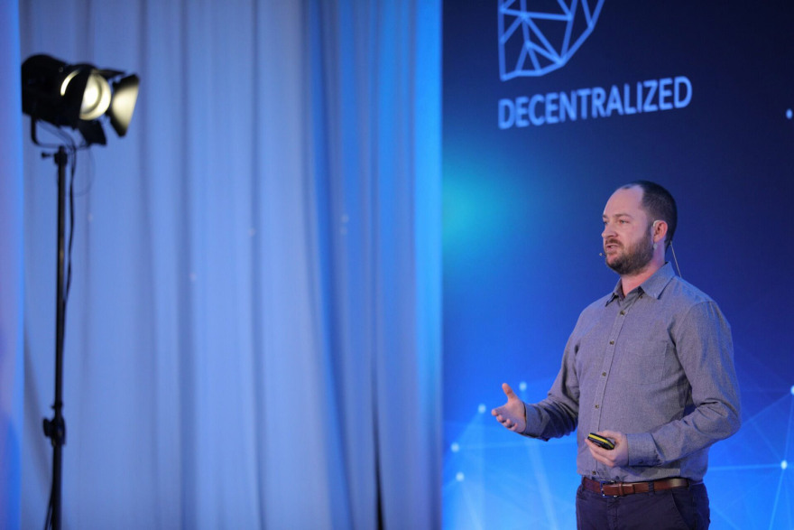 Decentralized 2018