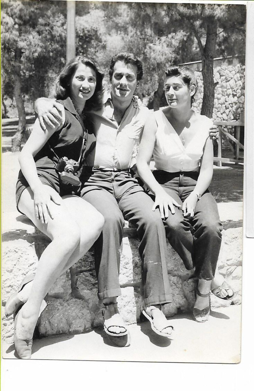 Το ημερολόγιο του ΤΑΣΕΗ για το 2019 είναι αφιερωμένο στους ηθοποιούς από το 1850 έως και σήμερα  