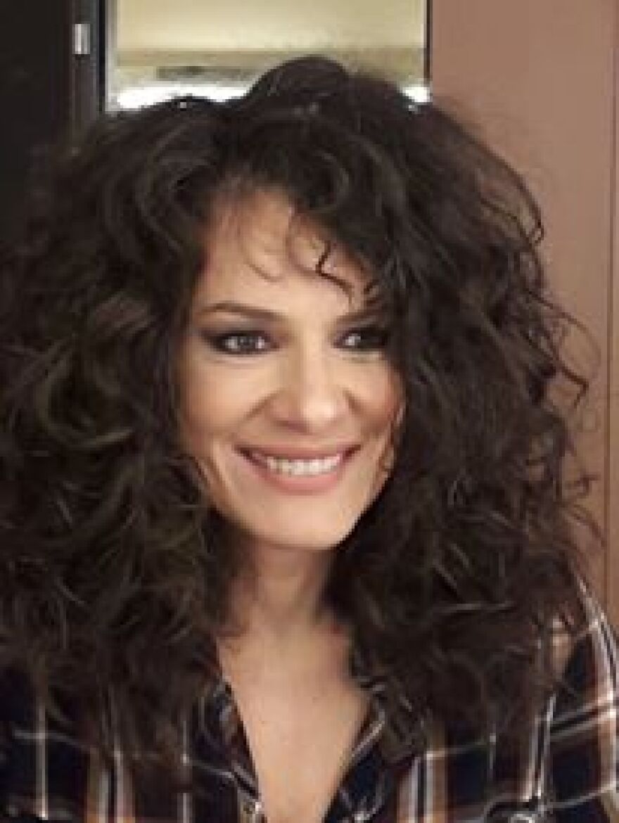 Η μεταμόρφωση της Ελένης Τσαγκά