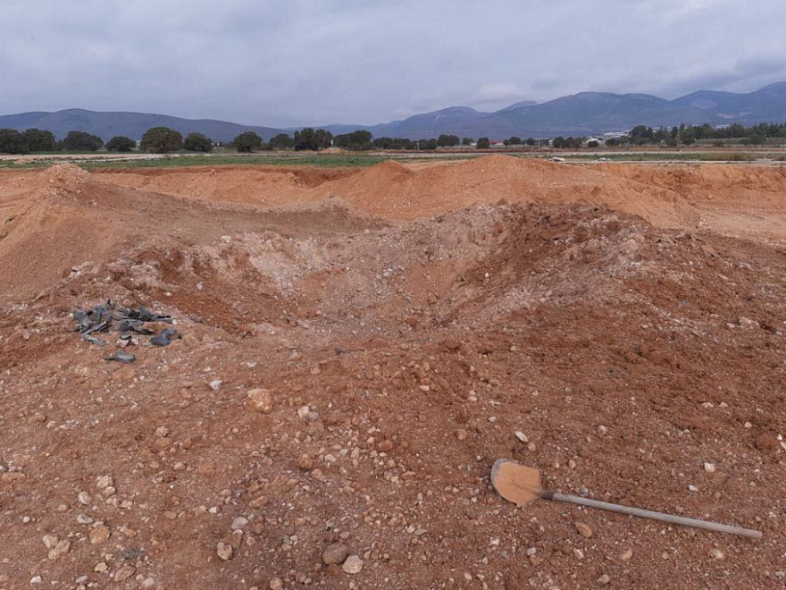 Σε 40 λεπτά ολοκληρώθηκε η επιχείρηση εξουδετέρωσης βόμβας στην Ελευσίνα - Δείτε φωτογραφίες