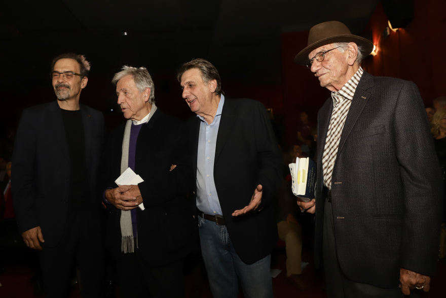 Κώστας Γαβράς:  Έχουμε μια καταπληκτική χώρα, ο ελληνισμός της δεν σε εγκαταλείπει ποτέ