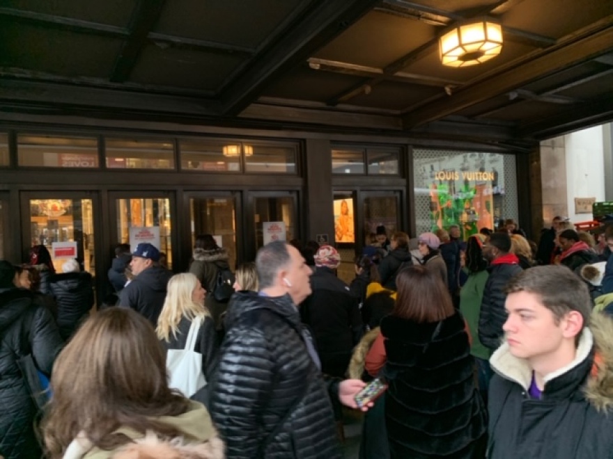 Φωτογραφίες από τη Νέα Υόρκη: Μετά την Black Friday ήρθε η Cyber Monday