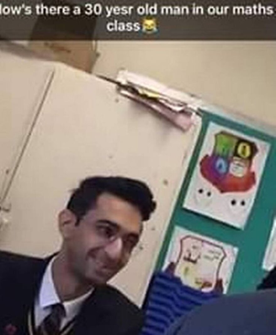 Τριαντάρης πρόσφυγας παρίστανε τον… 15χρονο μαθητή και ξεγέλασε τις Αρχές για εβδομάδες