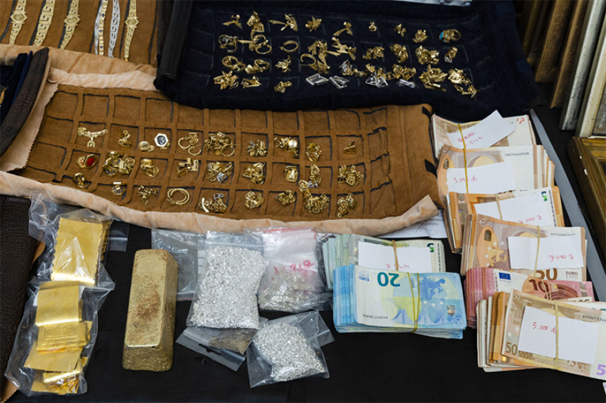 Κύκλωμα λαθρεμπορίας χρυσού: Η δράση του, το ξέπλυμα χρήματος και ο τζίρος των 400.000 ευρώ την ημέρα
