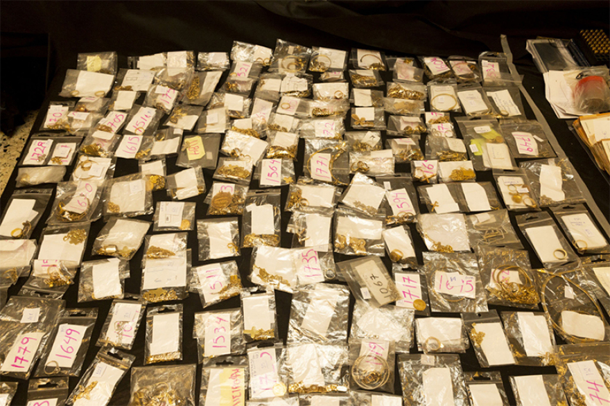 Κύκλωμα λαθρεμπορίας χρυσού: Η δράση του, το ξέπλυμα χρήματος και ο τζίρος των 400.000 ευρώ την ημέρα