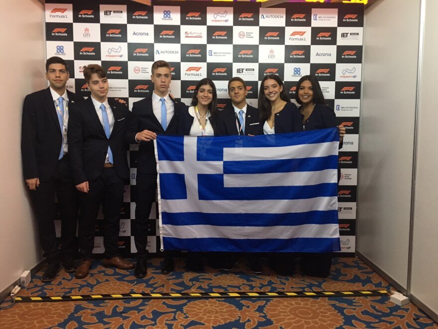 Οι μαθητές των Αρσακείων Εκάλης σε αγώνες γνώσης και καινοτομίας σχεδιάζουν το μέλλον