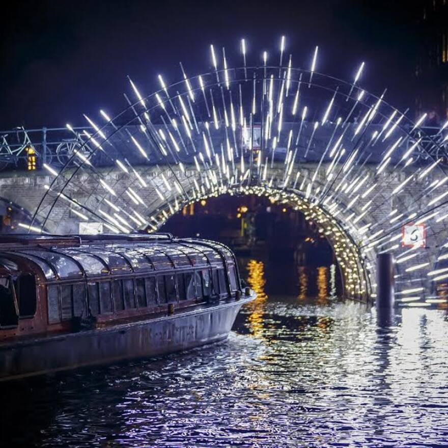 Μαγευτικές εικόνες από το Φεστιβάλ Φωτός 2018 στο Άμστερνταμ