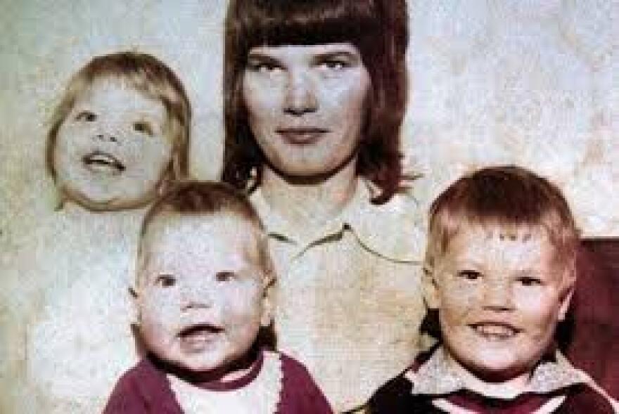 Αποφυλακίζεται το «Τέρας του Γούστερ» - Έσφαξε τρία παιδιά και κάρφωσε τα πτώματά τους σε φράχτη