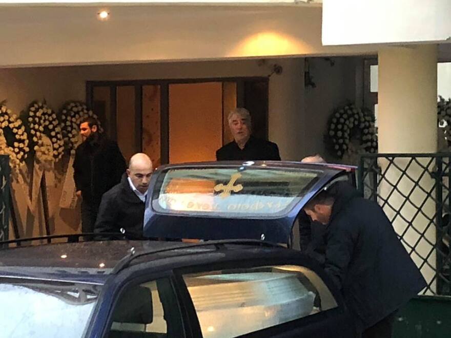 Θρήνος στο Διδυμότειχο: Ράγισαν καρδιές στο τελευταίο αντίο στην 21χρονη Ελένη