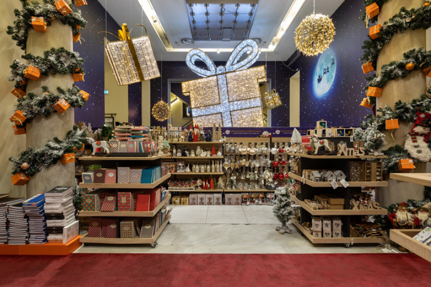 Ανυπομονείτε για Χριστουγεννιάτικες εκδηλώσεις; Ελάτε στο Public Συντάγματος!