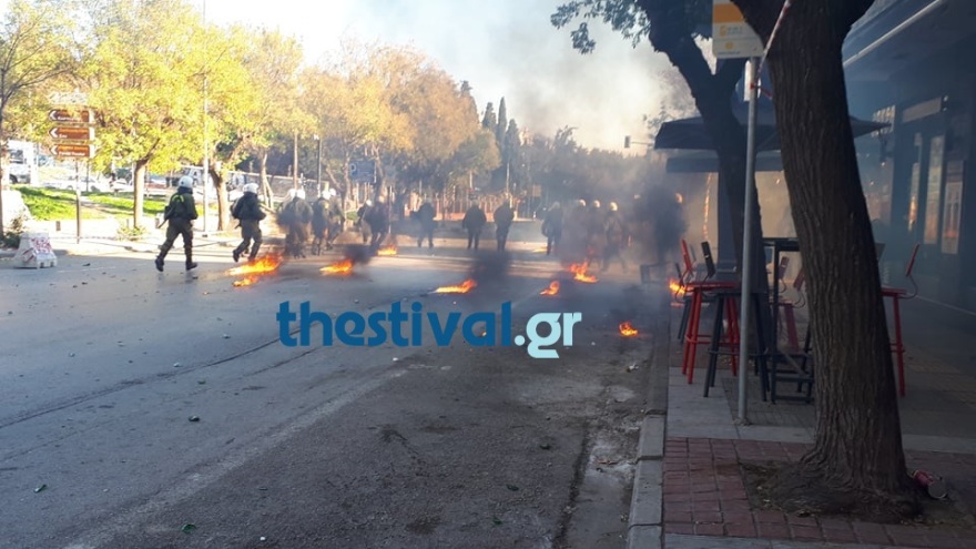 Θεσσαλονίκη: Πεδίο μάχης το ΑΠΘ - Μία σύλληψη - οκτώ προσαγωγές