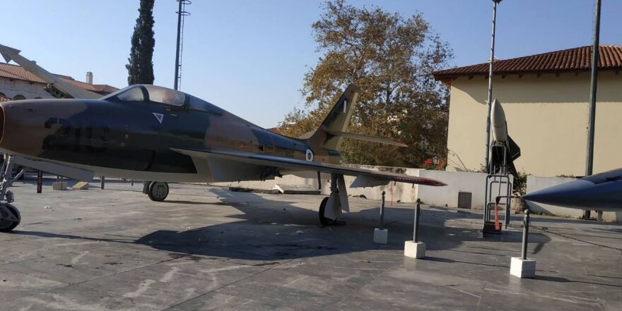 Ένα ιστορικό F-84F Thunderstreak το χριστουγεννιάτικο δώρο της Πολεμικής Αεροπορίας προς το Πολεμικό Μουσείο