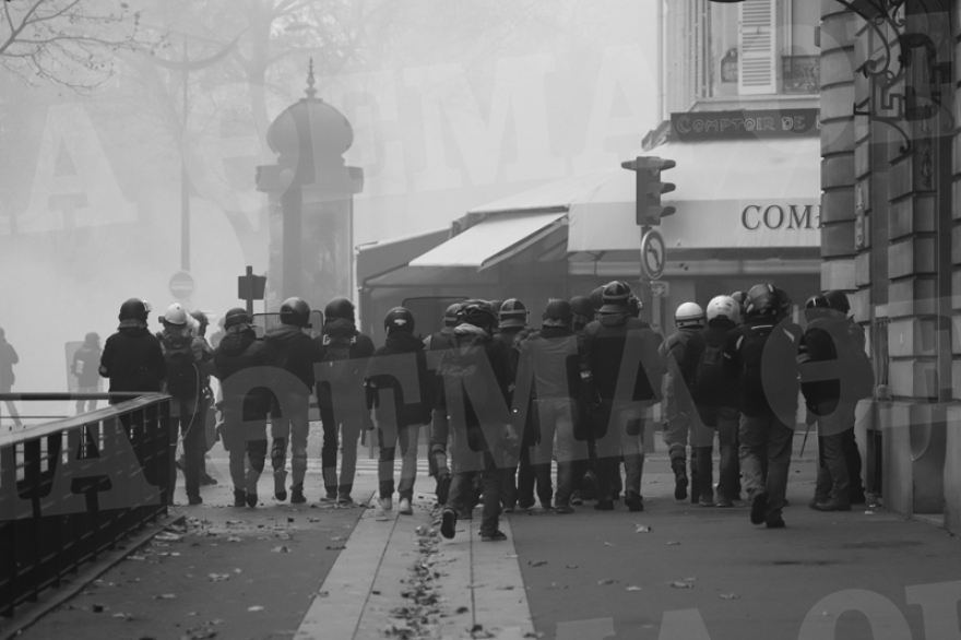 «Βράζει» η Γαλλία: Εκτεταμένα επεισόδια σε όλη τη χώρα - Τουλάχιστον 126 τραυματίες