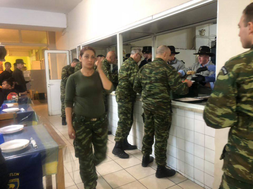 Φωτογραφίες: Αμερικανικά ελικόπτερα στο Στεφανοβίκειο